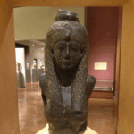 Queen Cleopatra VII (Wig) - الملكة كليوباترا السابعة - Image 5